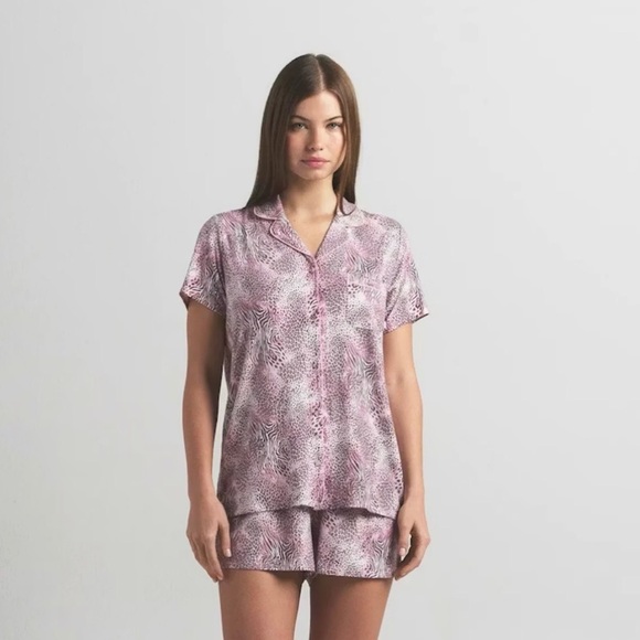 Other - NWT Skims Sleep Short Sleeve Button Up Set in Bloom Mini Multi Animal